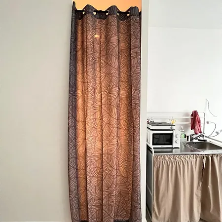 Lumineux Sur Cour A Bastille *