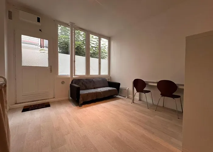 Lumineux Sur Cour à Bastille Appartement *