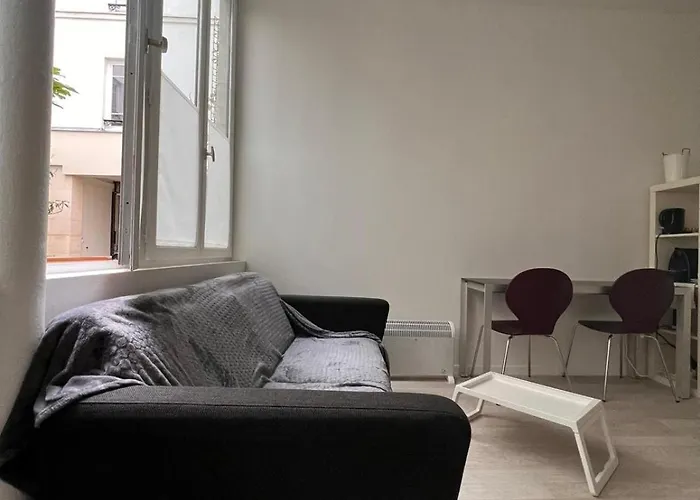 Appartement Lumineux Sur Cour à Bastille *