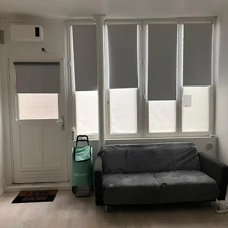 Lumineux Sur Cour A Bastille